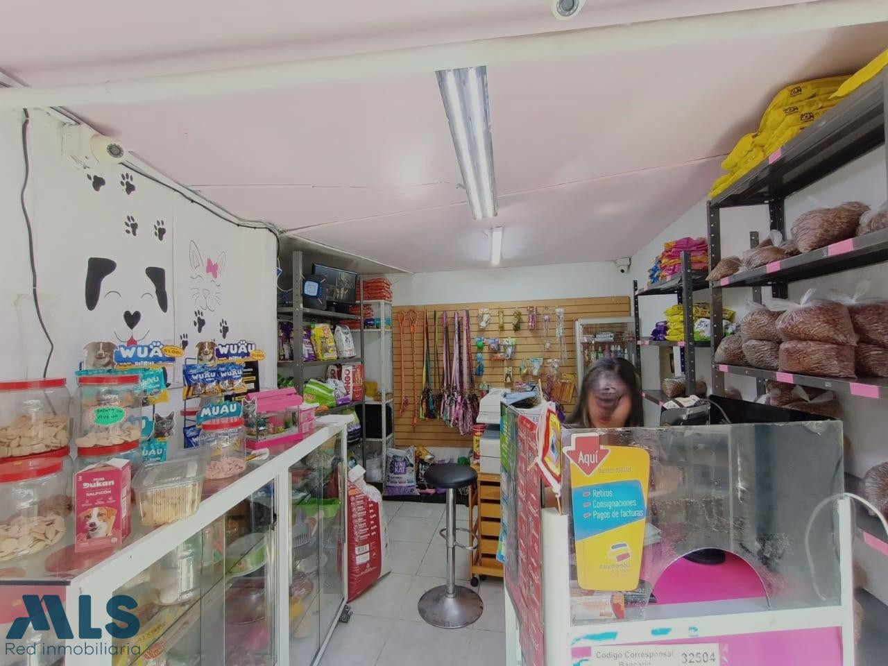 Venta de Local Comercial amplio y luminoso. medellin - loreto