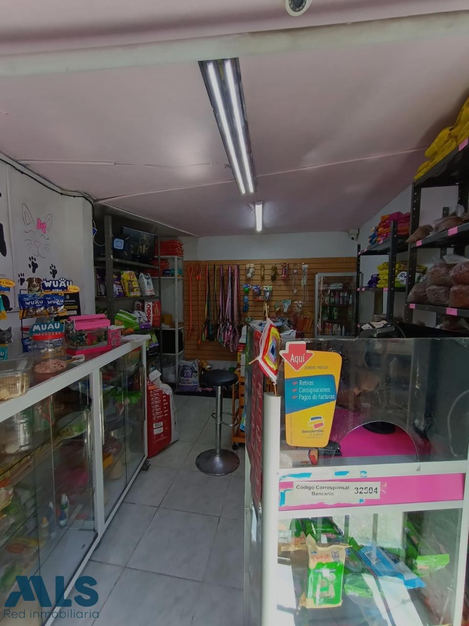 Venta de Local Comercial amplio y luminoso. medellin - loreto
