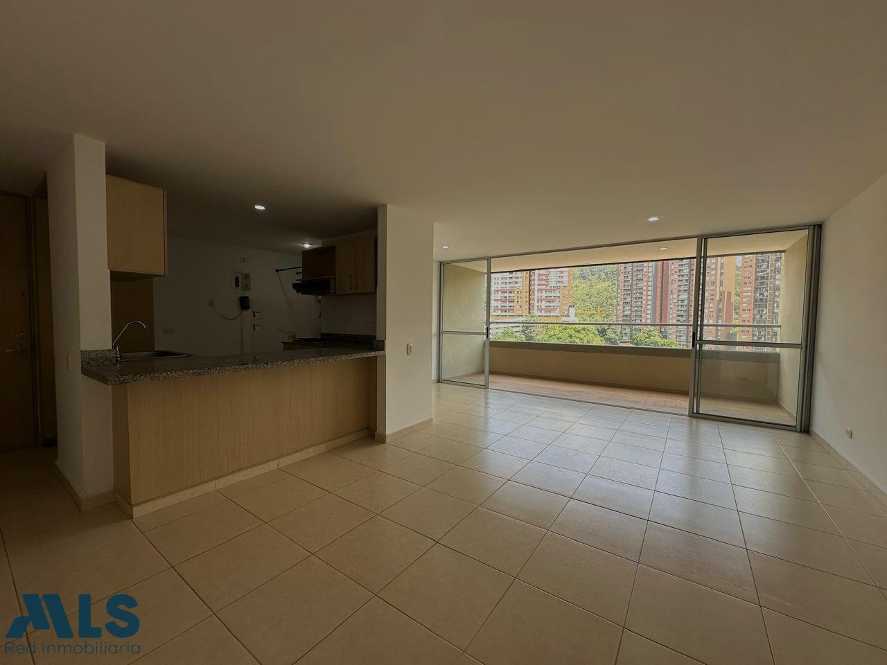 Apartamento en Sabaneta, loma de San Jose parte baja sabaneta - v san jose