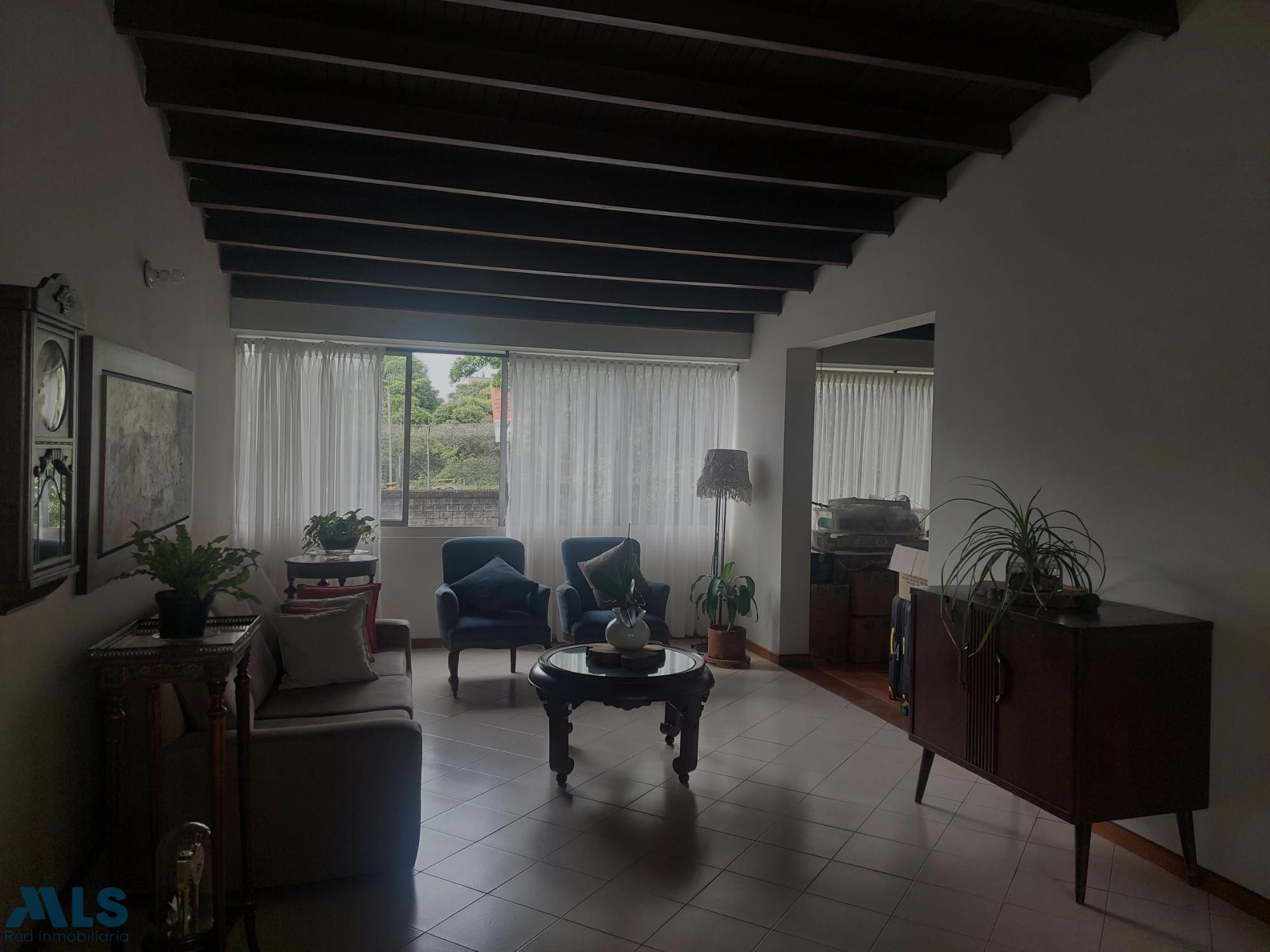 Parte Baja del Poblado. medellin - la aguacatala