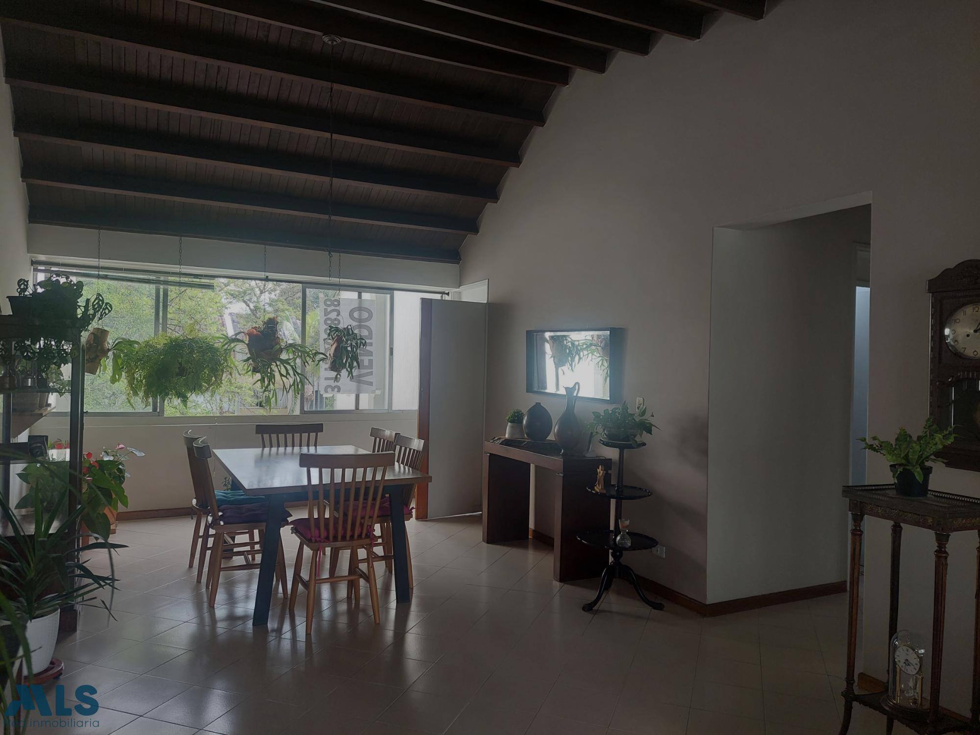 Parte Baja del Poblado. medellin - la aguacatala