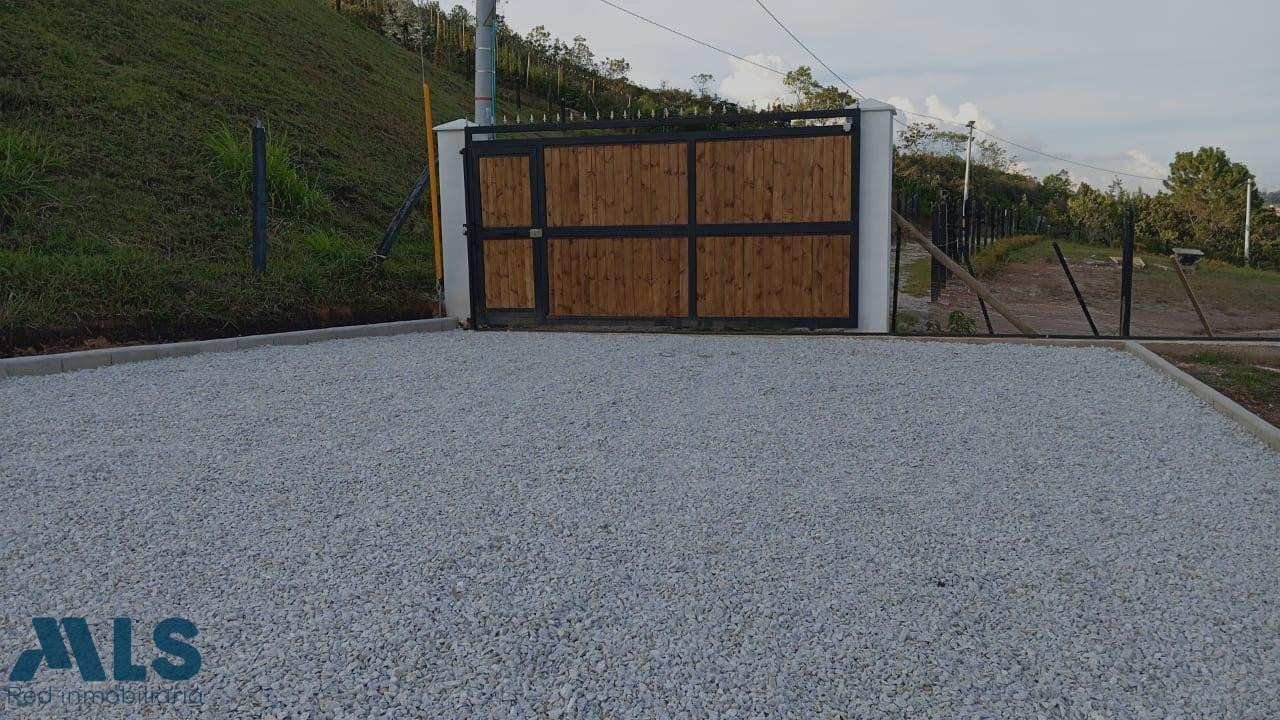 Finca en excelente sector del Oriente Antioqueño guarne - barrio toldas