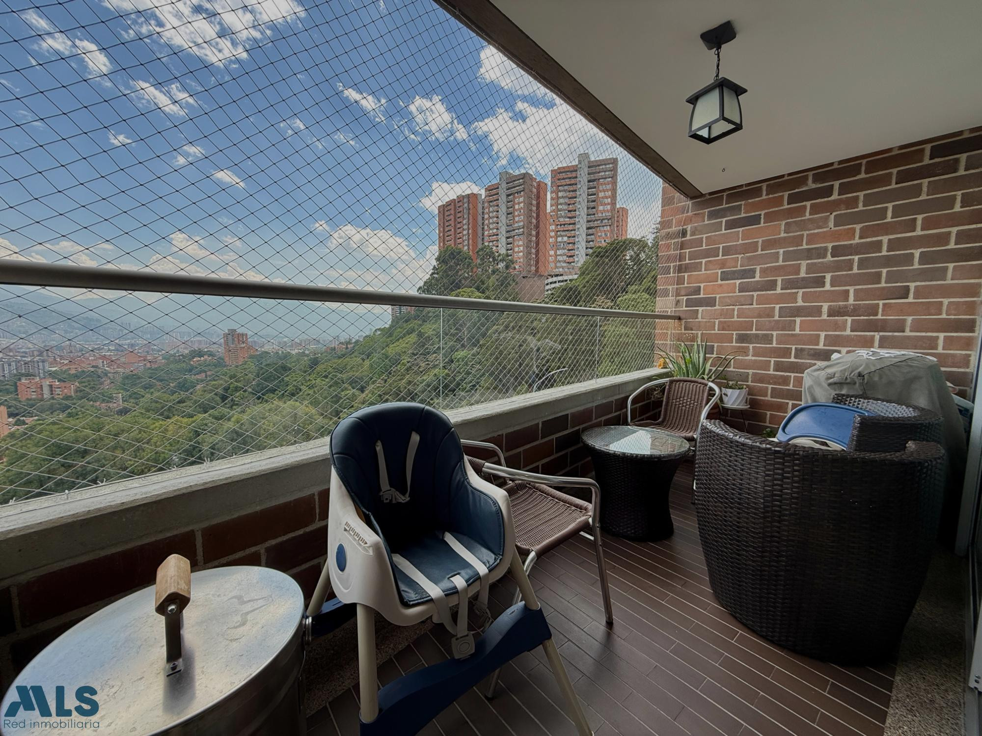 APARTAMENTO CON LINDA VISTA envigado - camino verde