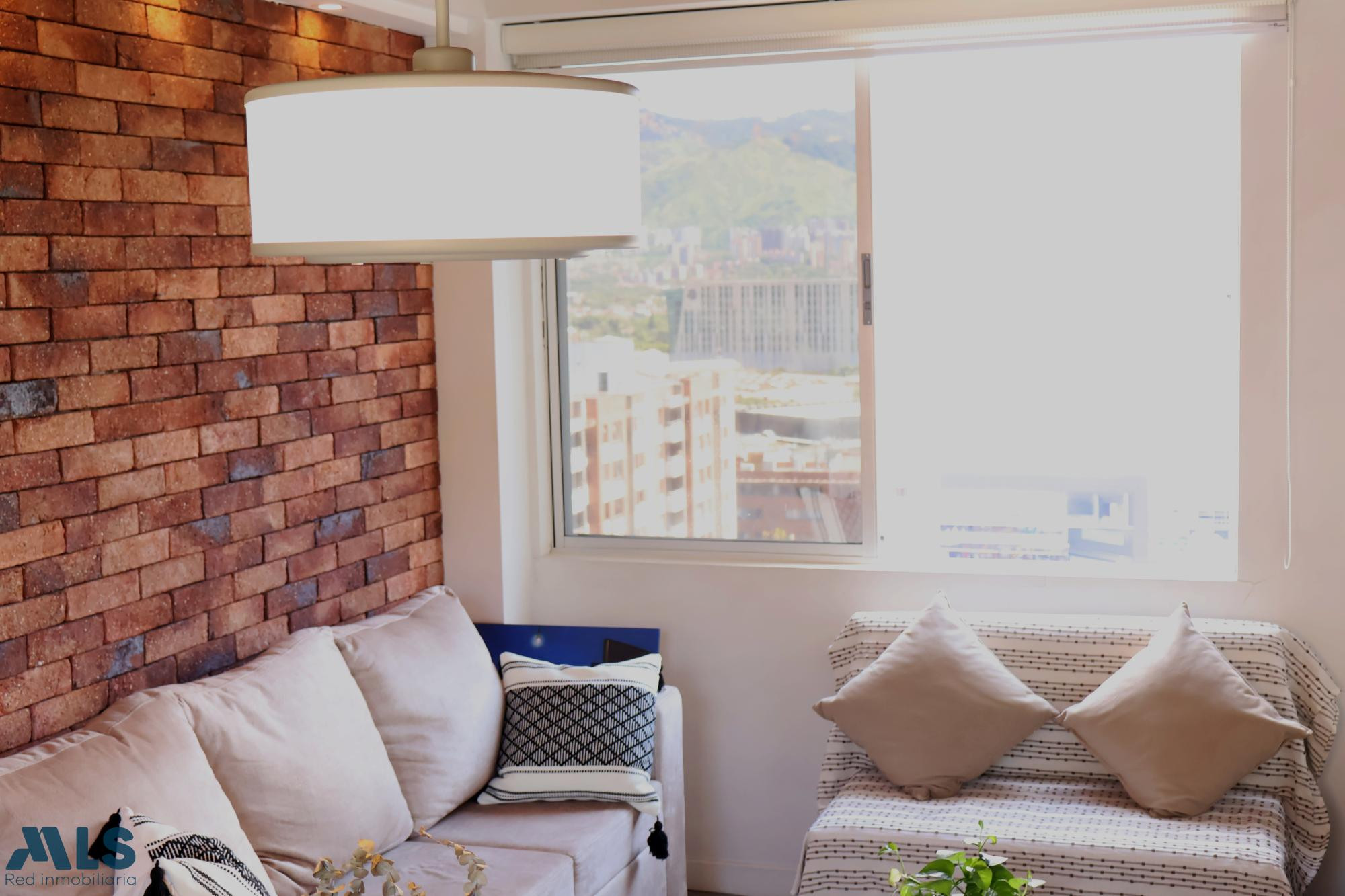 Apartamento en Las Palmas, amoblado, con vista a la ciudad y una iluminación natural medellin - las palmas