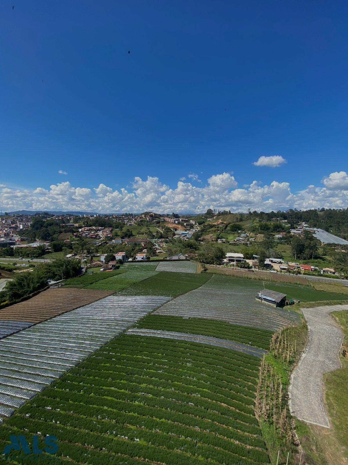 Vendo apartamento con hermosa vista verde marinilla - autopista marinilla