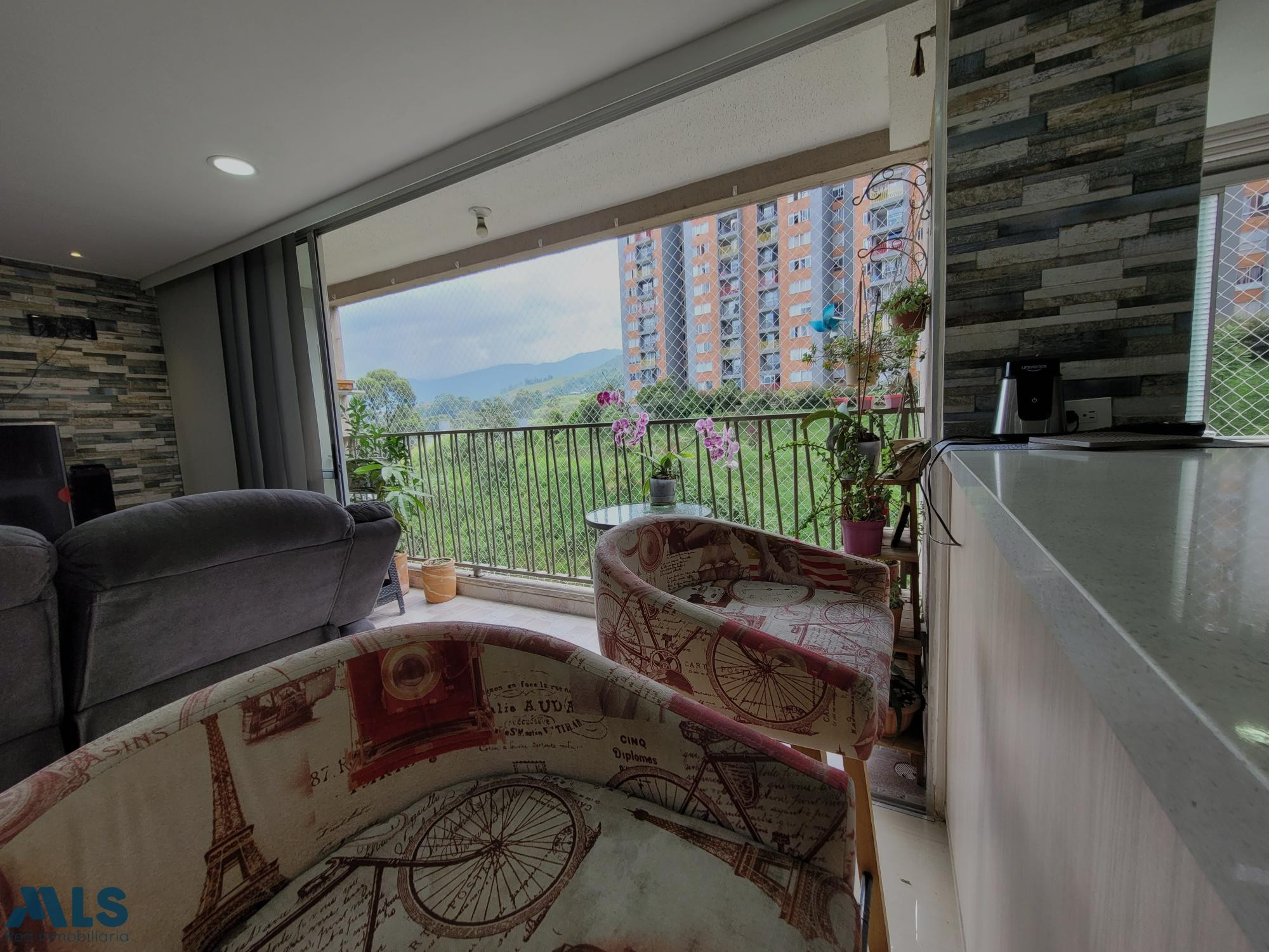 Apartamento en Itagüí en unidad muy completa y excelente Ubicación itagui - santa maria
