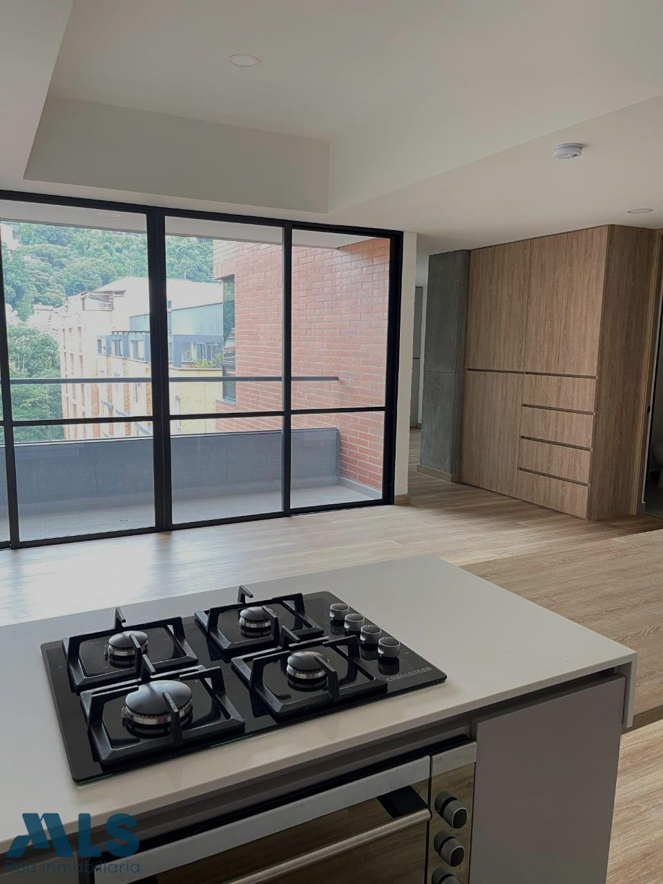 Apartamento para estrenar zona plana envigado - loma del barro