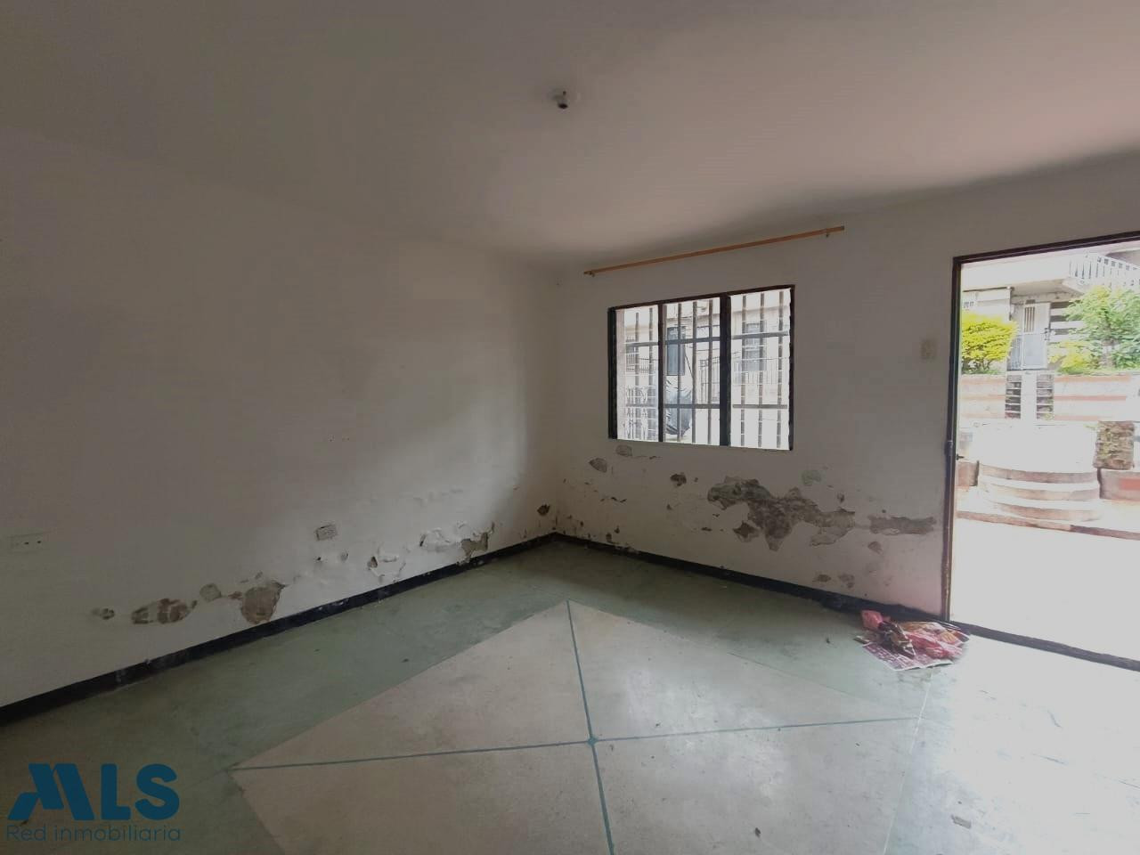 Casa primer piso ubicada en san javier 20 de julio medellin - san javier no 1
