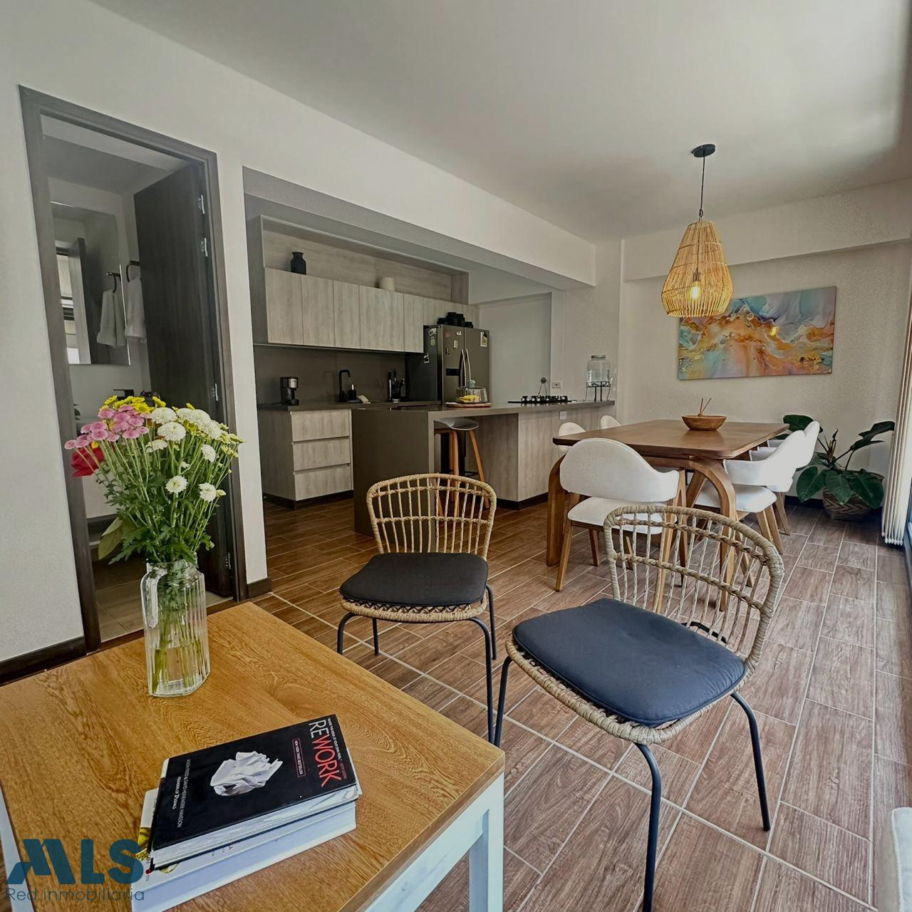 APARTAMENTO EN VENTA, UNIDAD CERRADA EL RETIRO el-retiro - puro cuero