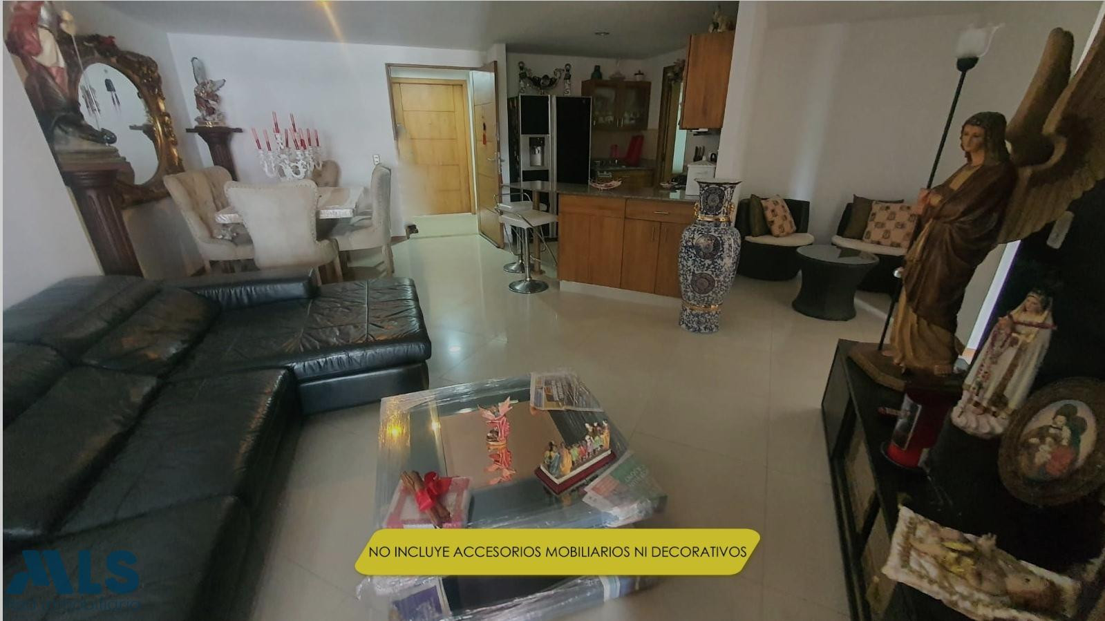 Apartamento cerca al centro comercial Aves Maria sabaneta - v las lomitas