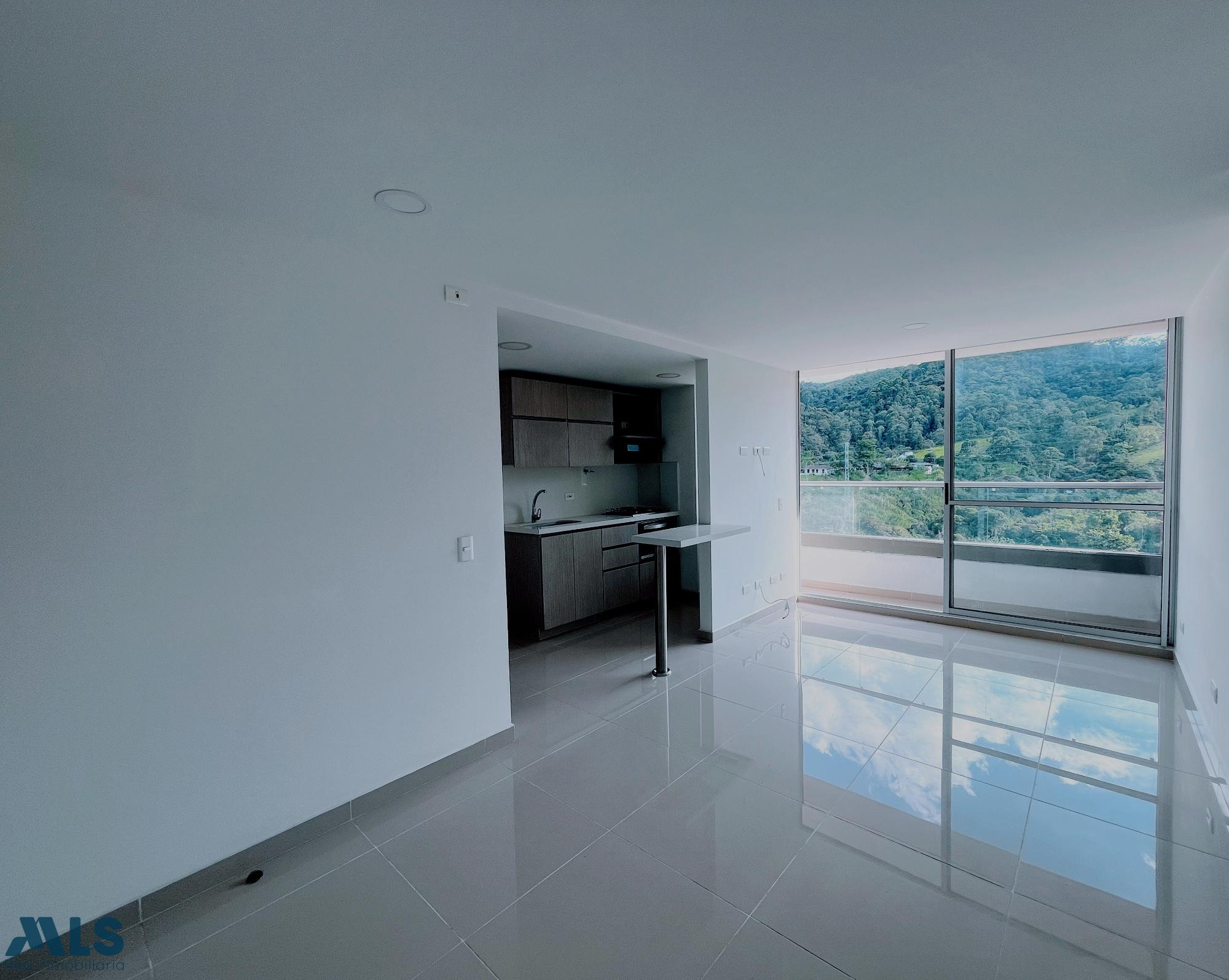 Apartamento en venta con espectacular vista. sabaneta - v canaveralejo