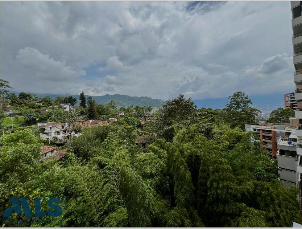 Moderno apartamento con vista envigado - loma de las brujas