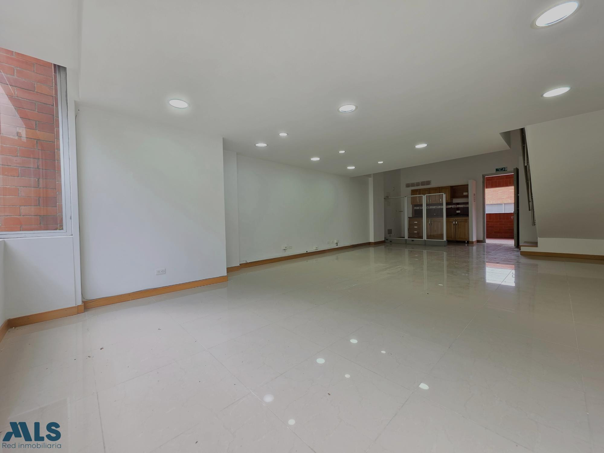 Excelente oficina en el Alto de las Palmas envigado - alto de las palmas