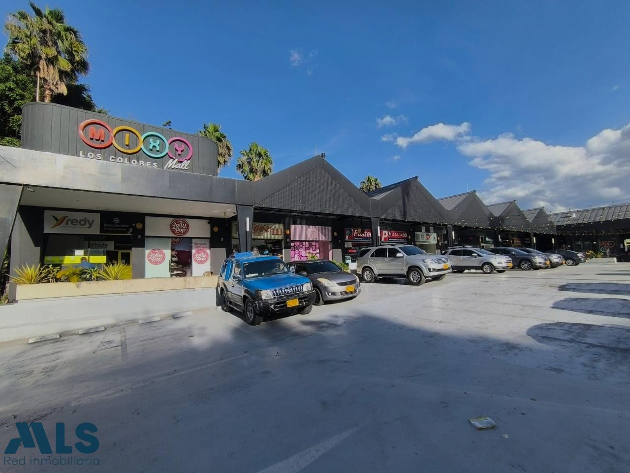 VENTA: $ 1.950.000.000 - LOCAL DE COMIDAS,UBICADO EN MALL DE COMERCIAL,AVENIDA 80. medellin - los colores