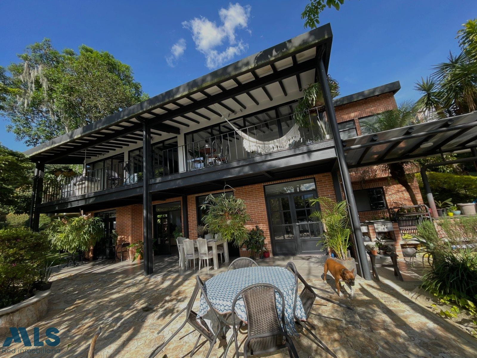 exclusiva casa en el esmeraldal envigado - el esmeraldal