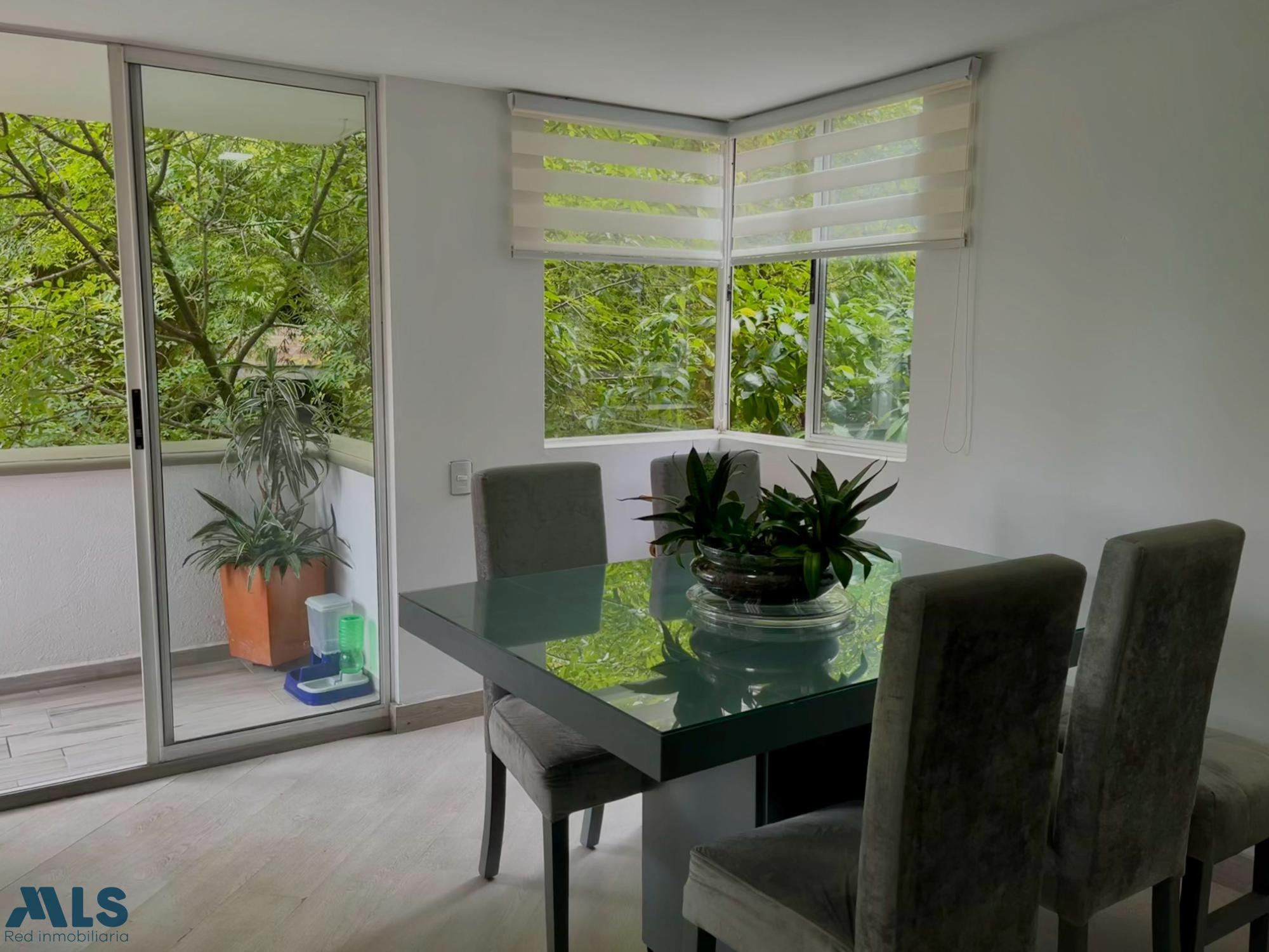 Apartamento en el poblado zona tranquila medellin - la frontera