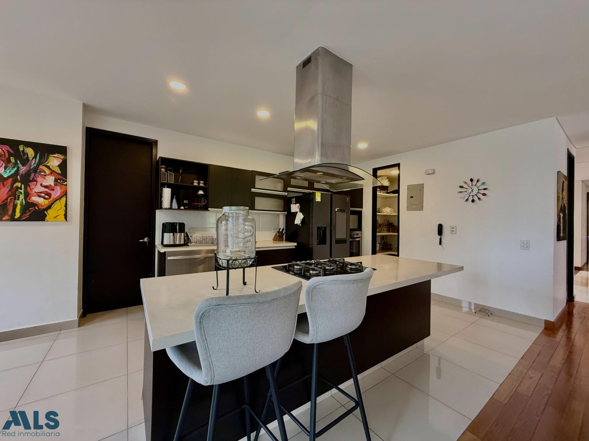 APARTAMENTO DE GRAN FORMATO EN EL POBLADO medellin - el poblado