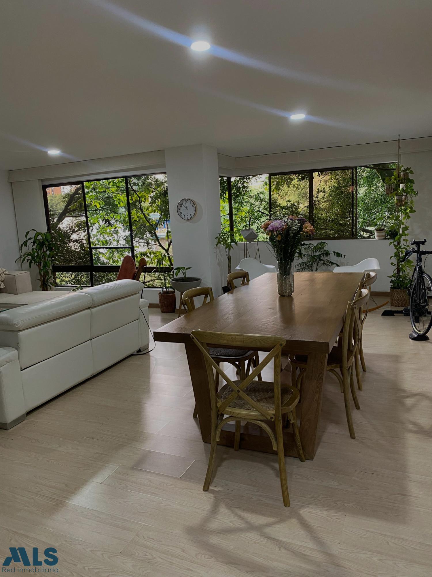 HERMOSO APARTAMENTO PARA LA VENTA medellin - la toja