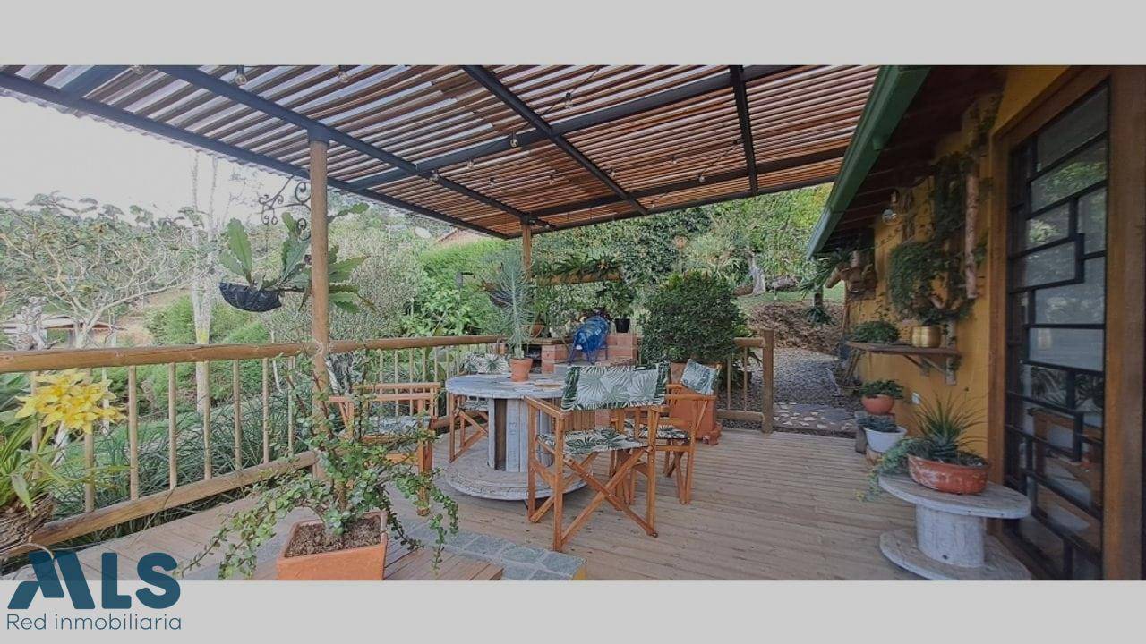 Casa finca en Copacabana con amplio lote y excelente ubicación copacabana - v quebrada arriba