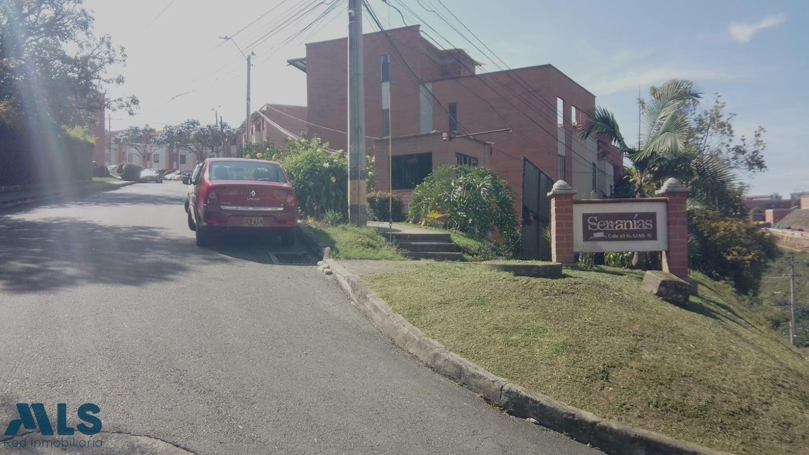 CASA DE 3 NIVELES EN VENTA rionegro - sector los colegios