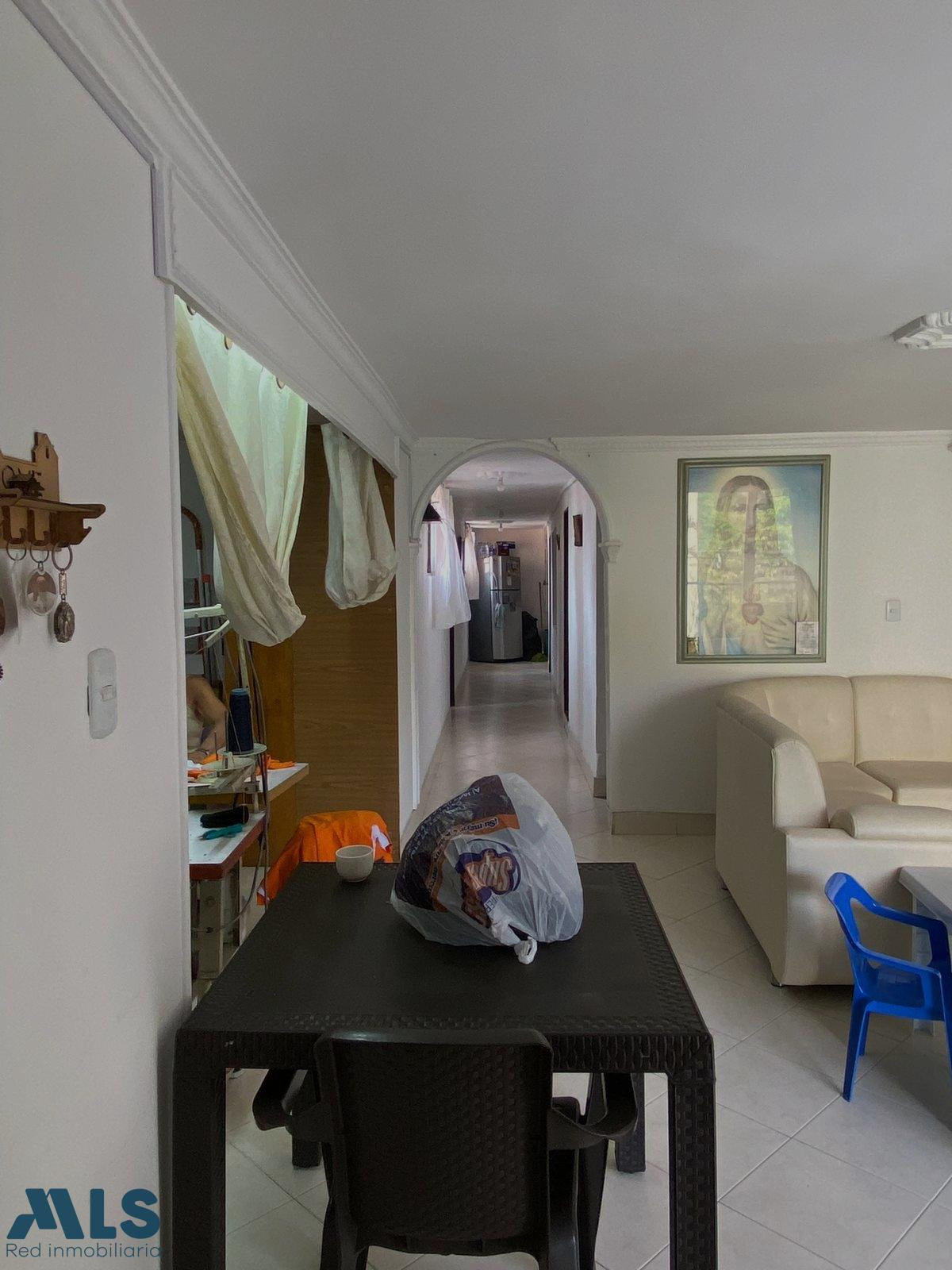 A la venta cómodo apartamento en Medellín medellin - la milagrosa