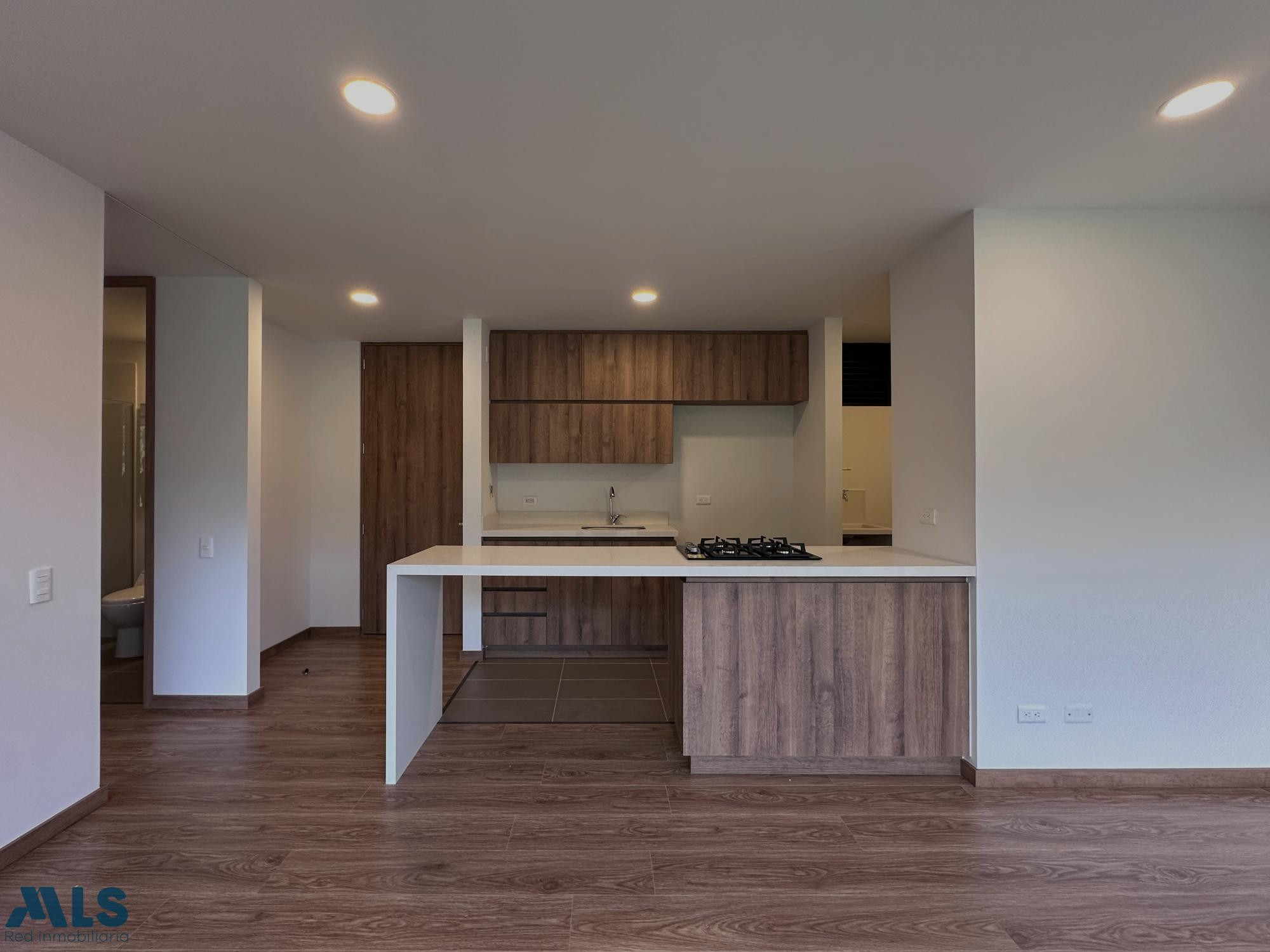 Apartamento como para estrenar y vista verde envigado - el trianon