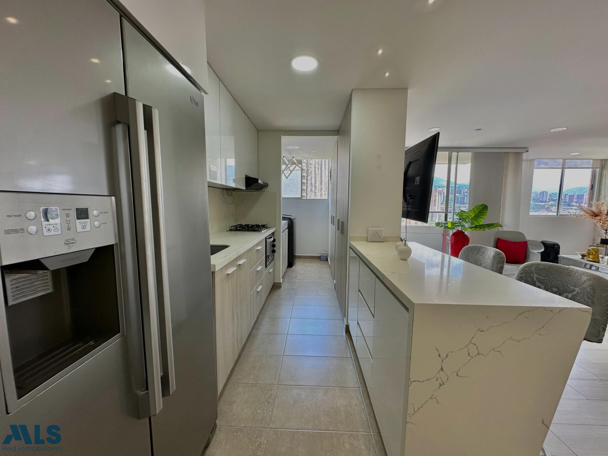 Hermoso apartamento en piso 20 de Sabaneta sabaneta - v canaveralejo
