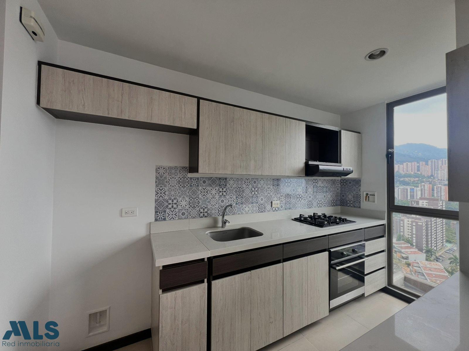 VENTA APARTAMENTO EN ALTOS DEL POBLADO, UNIDAD COMPLETA medellin - altos del poblado