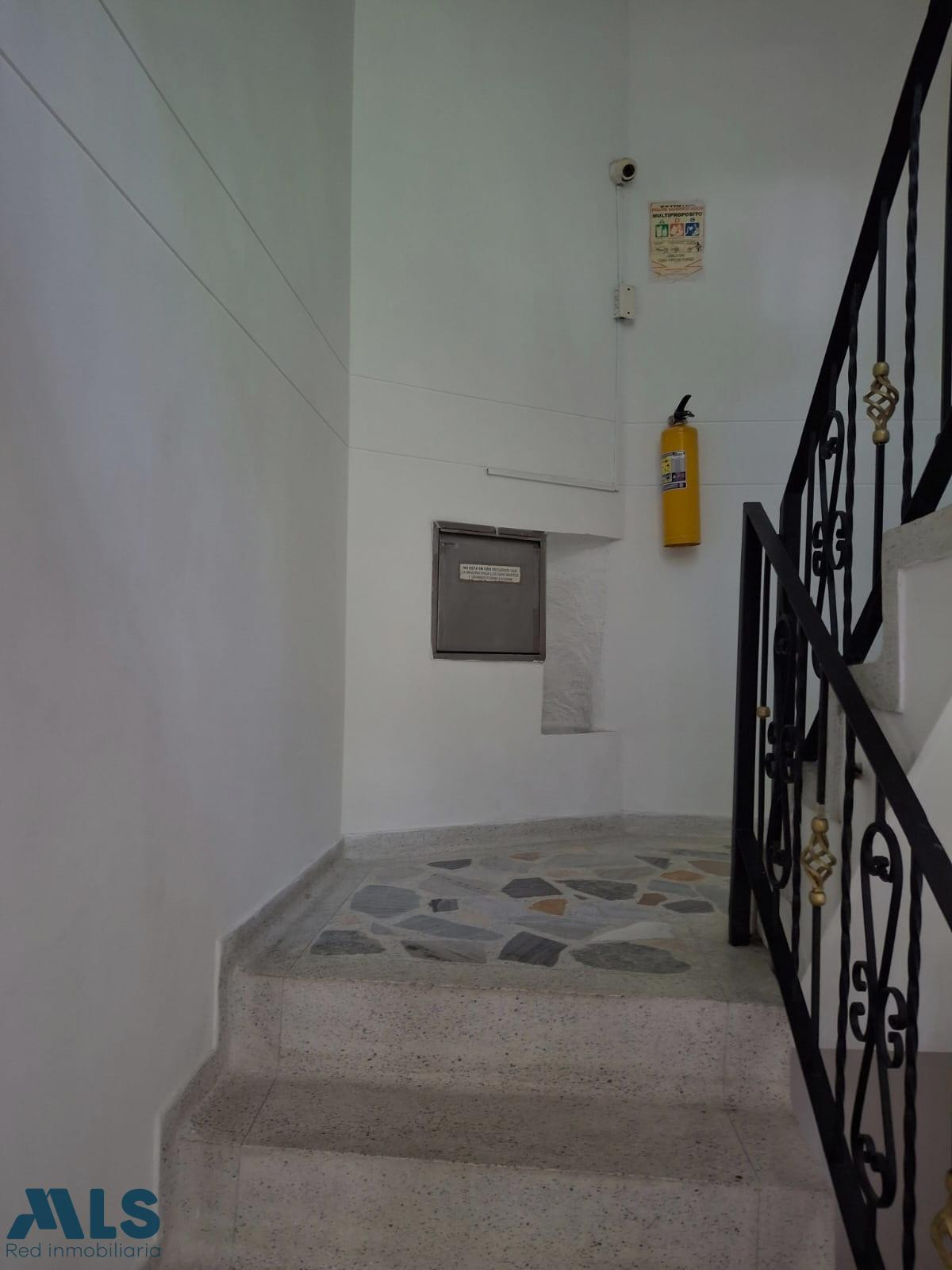 Acogedor Apartamento en La Floresta a 1 cuadra de La 80. medellin - la floresta