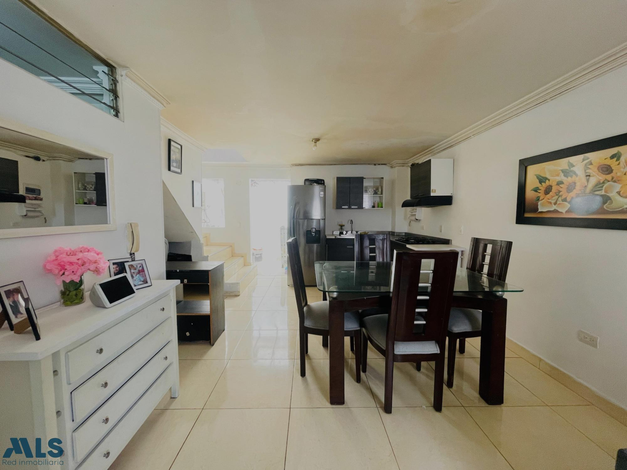 Apartamento amplio y luminoso. itagui - parque obrero