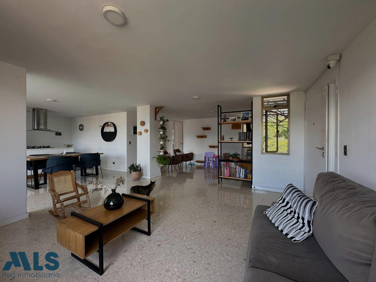 Apartamento en sector tranquilo con hermosa vista medellin - san lucas