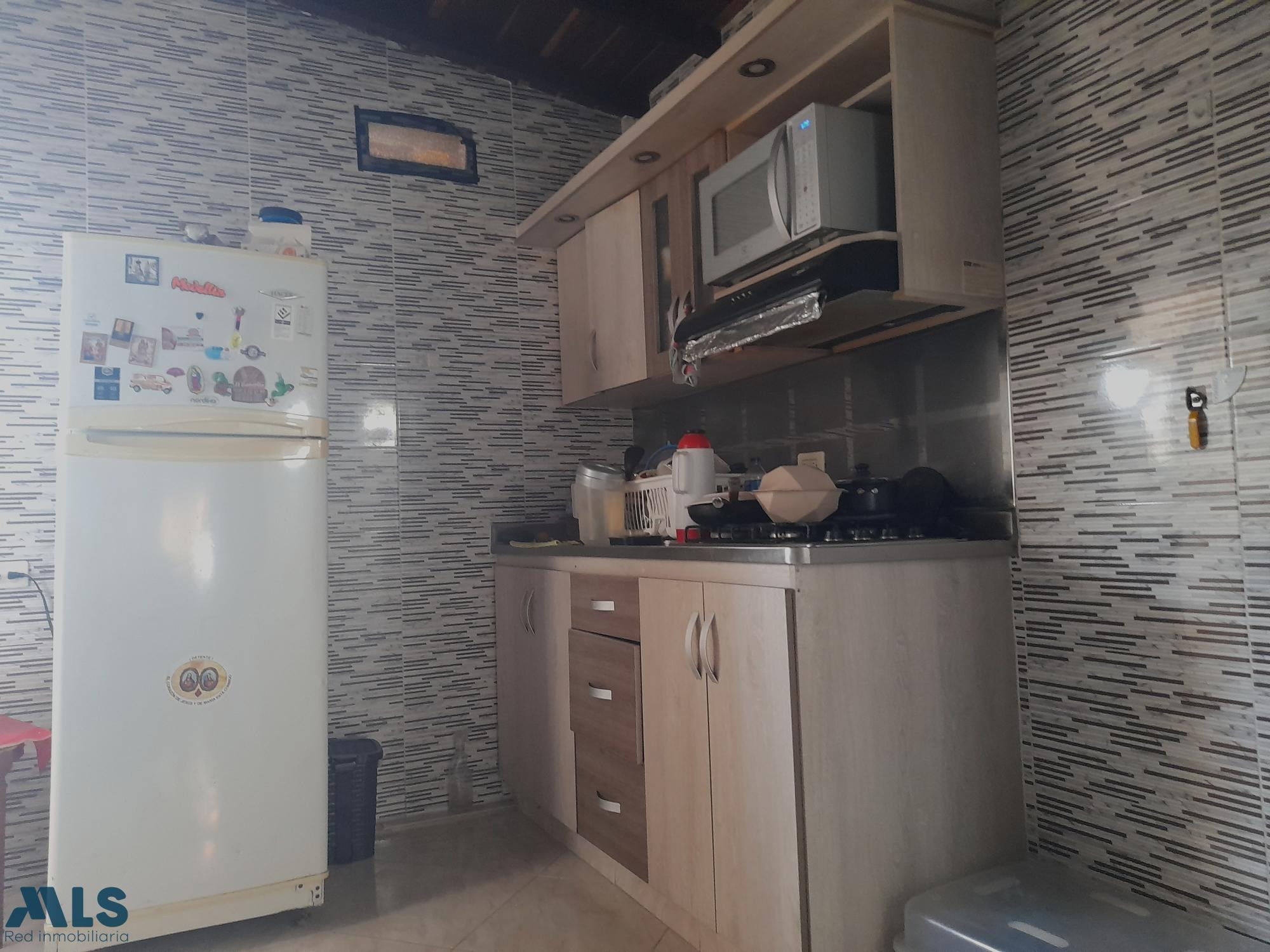 Venta de apartamento en la colinita medellin - la colina