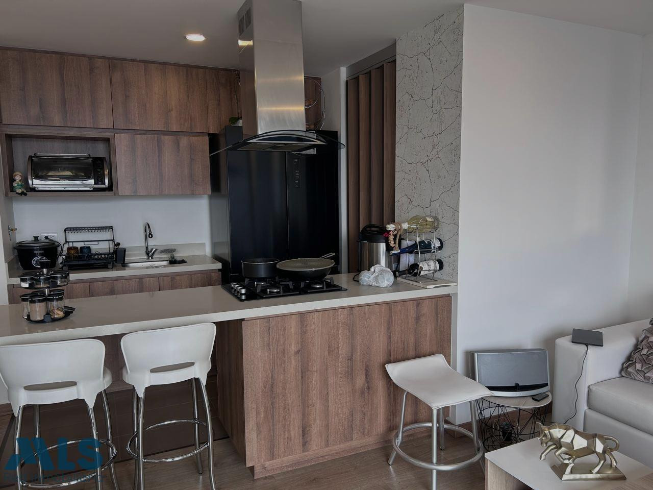 HERMOSO APARTAMENTO EN VENTA ENVIGADO envigado - el trianon
