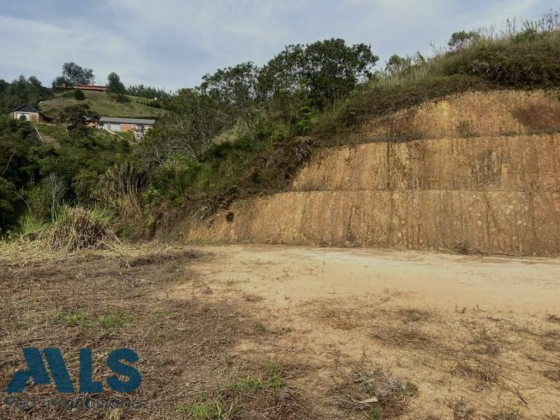🏡 LOTE EN VENTA UBICADO EN VEREDA LAS HOJAS SAN VICENTE san-vicente - rural