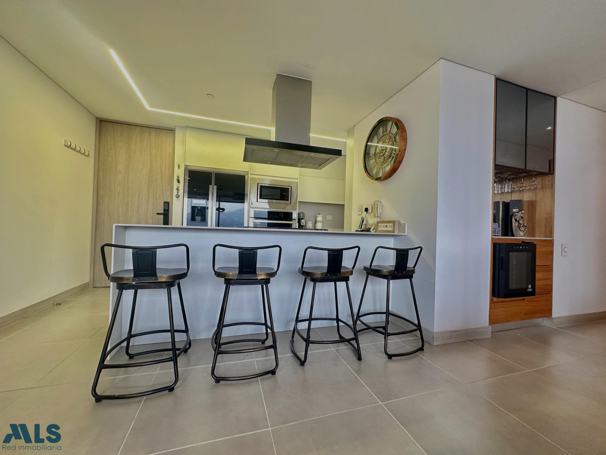 APARTAMENTO MODERNO EN VENTA EN LA LOMA DEL CHOCHO ENVIGADO envigado - el chocho