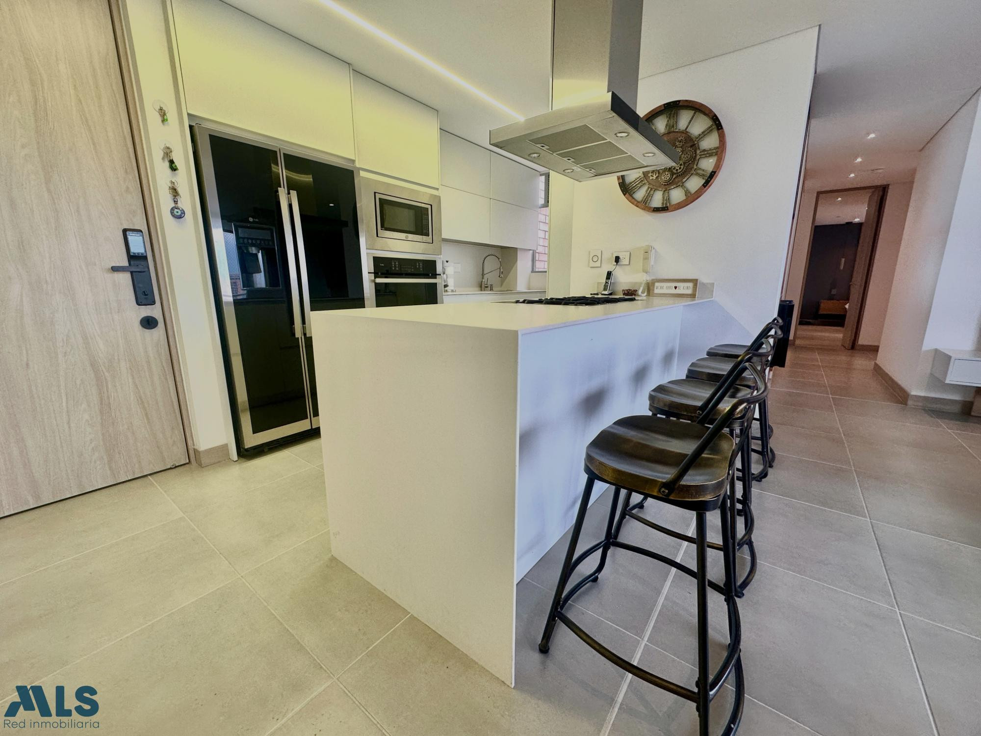 APARTAMENTO MODERNO EN VENTA EN LA LOMA DEL CHOCHO ENVIGADO envigado - el chocho