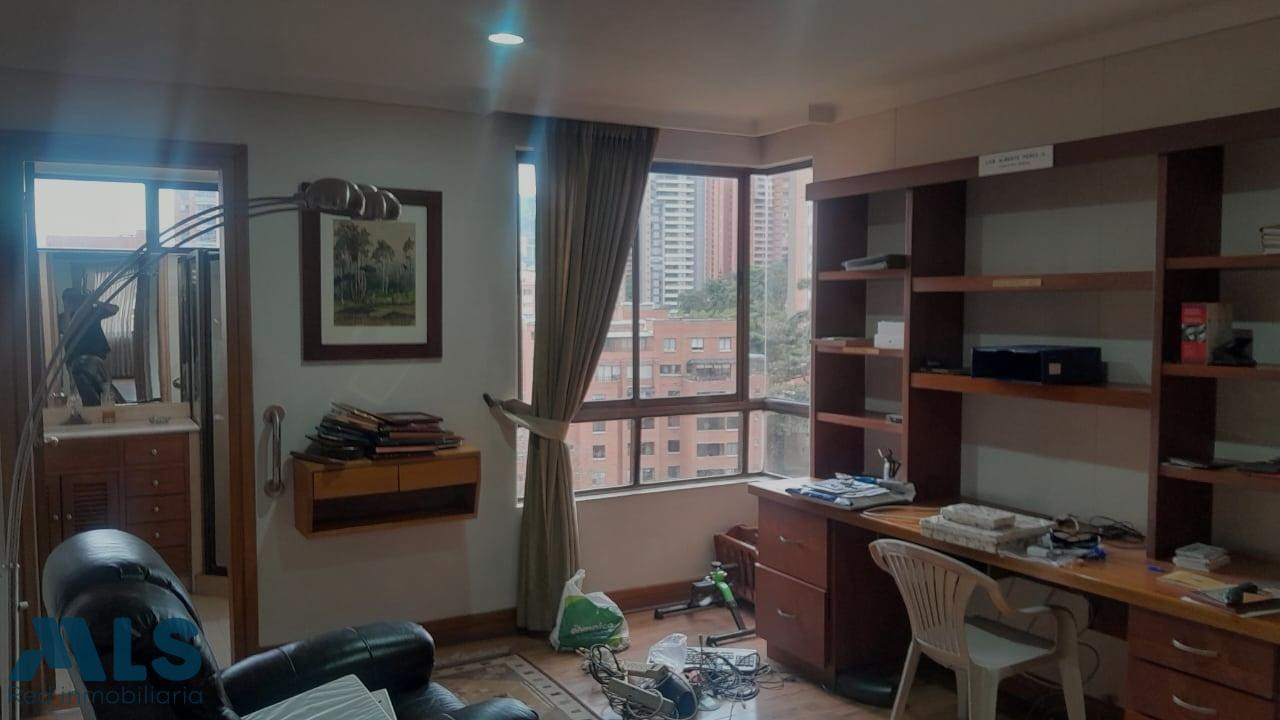 venta de apartamento en la milla de oro 235 metros medellin - el poblado
