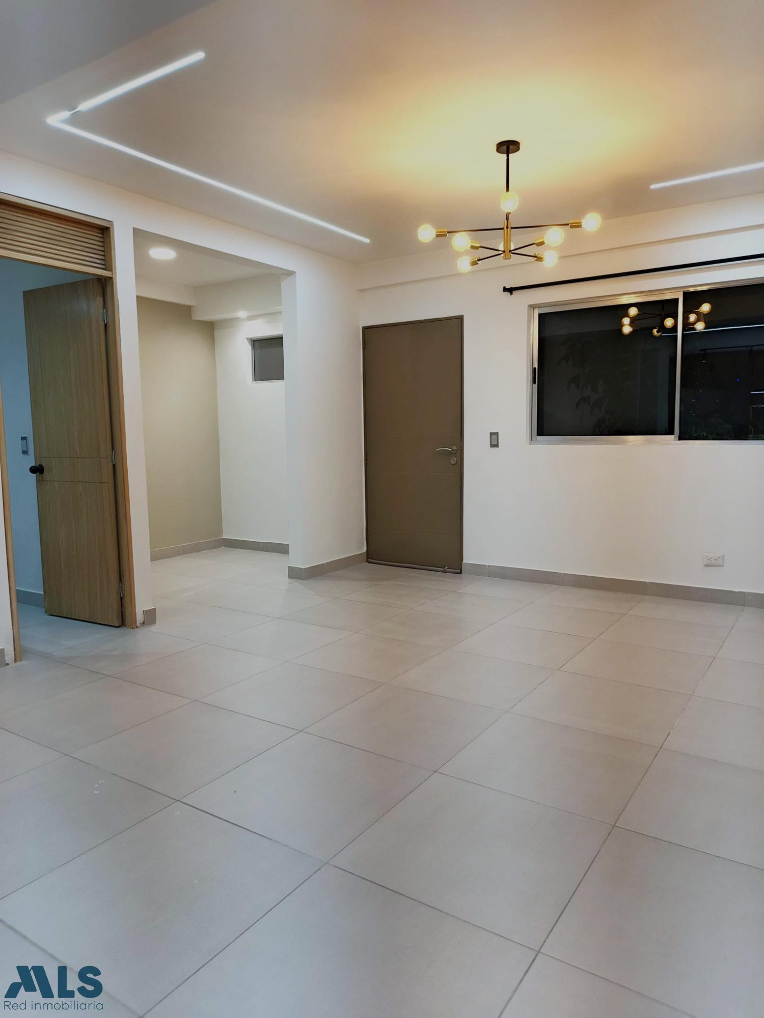 Casa unifamiliar en Girardota cerca a el inder girardota - v mangarriba