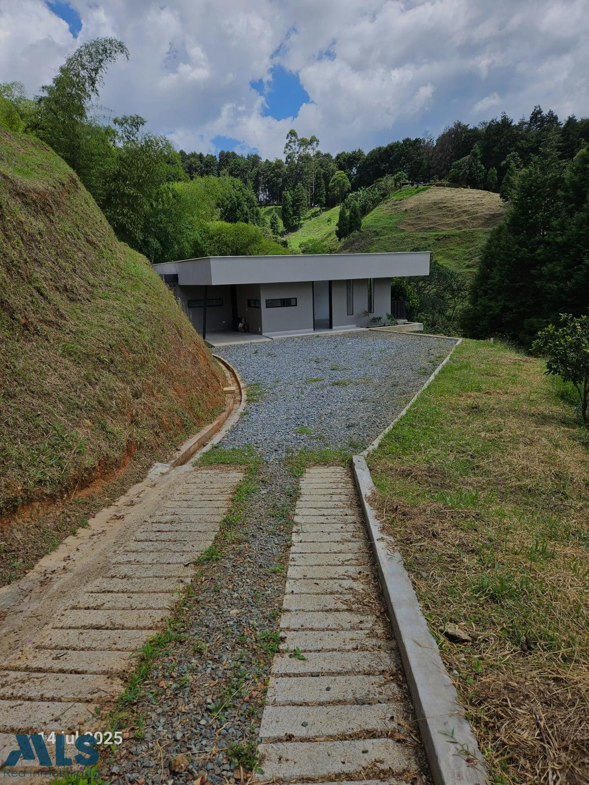 Casa Campestre Moderna en Caldas Antioquia tranquilidad caldas - v la corralita