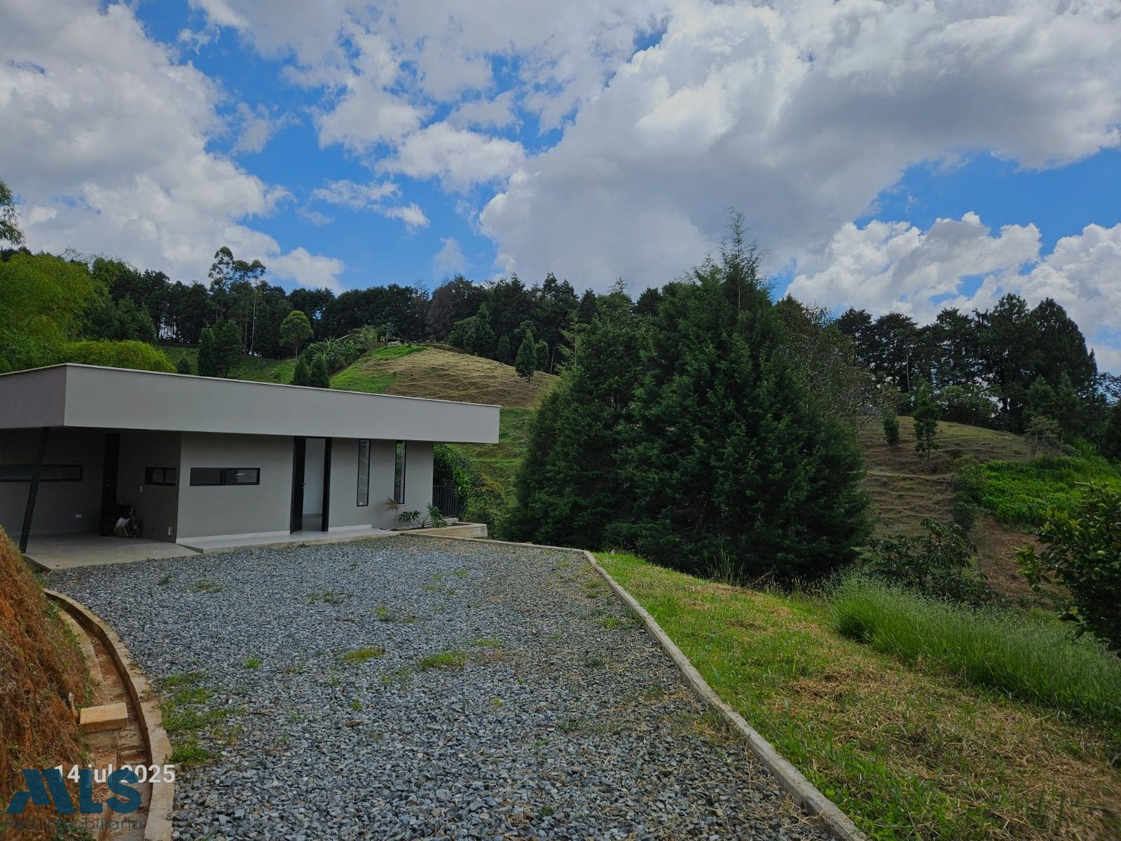 Casa Campestre Moderna en Caldas Antioquia tranquilidad caldas - v la corralita