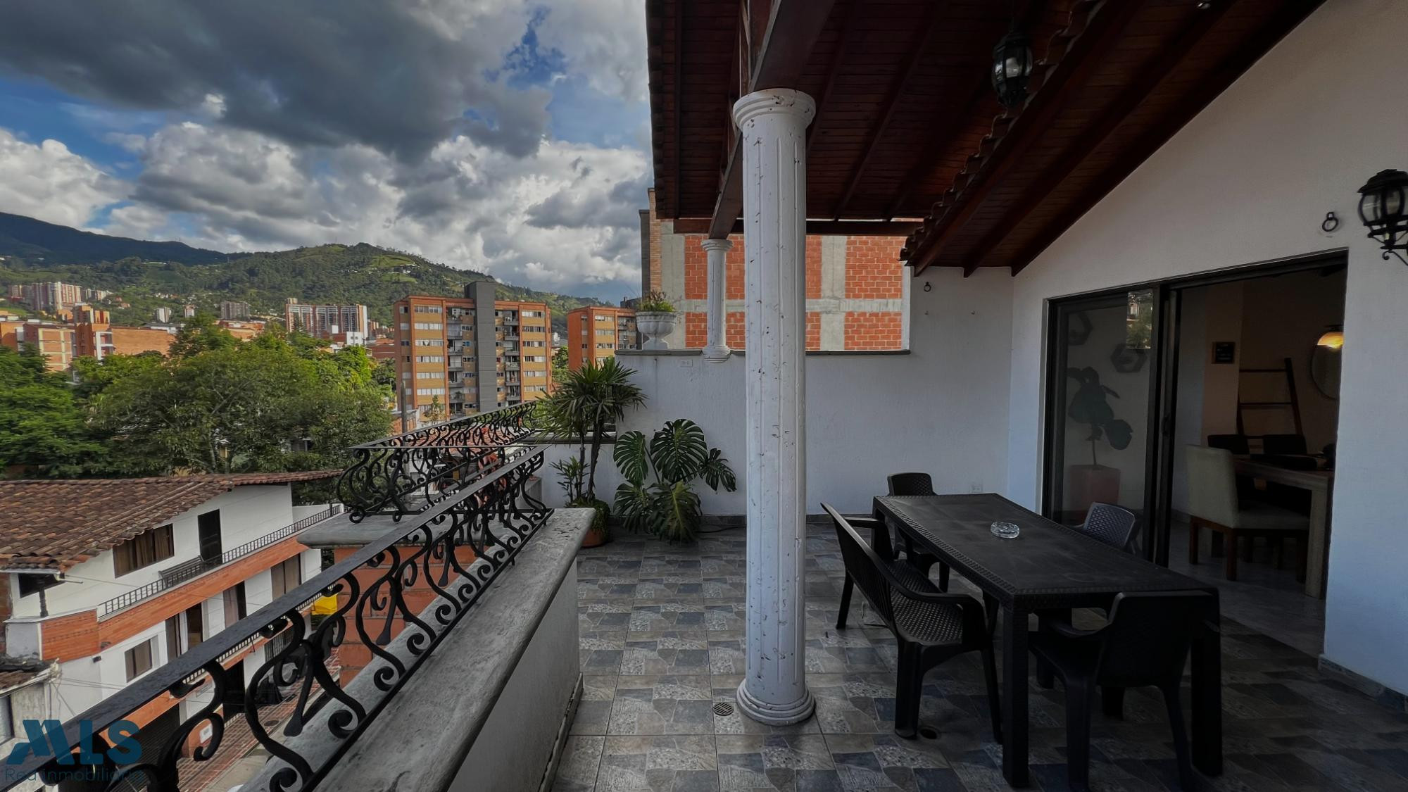 Cómodo apartamento con terraza envigado - alcala