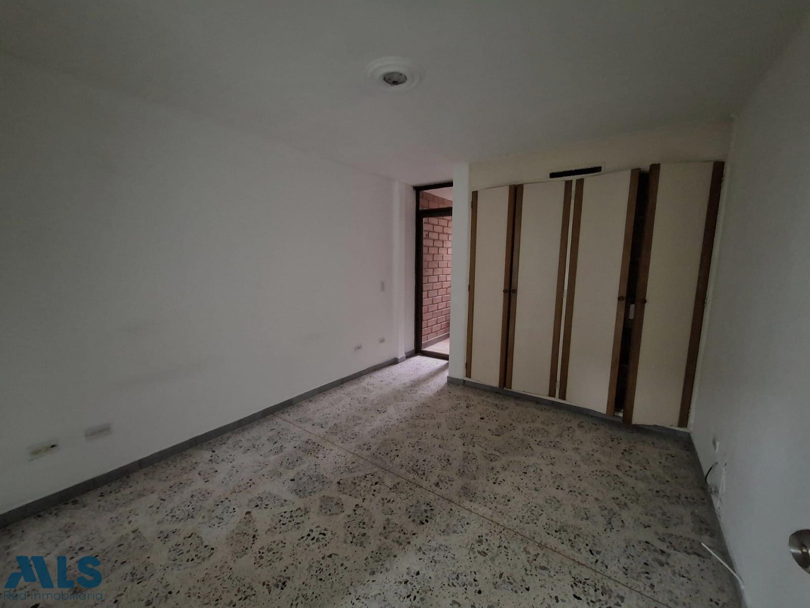 Apartamento cerca a Los Molinos 480 millones medellin - miravalle
