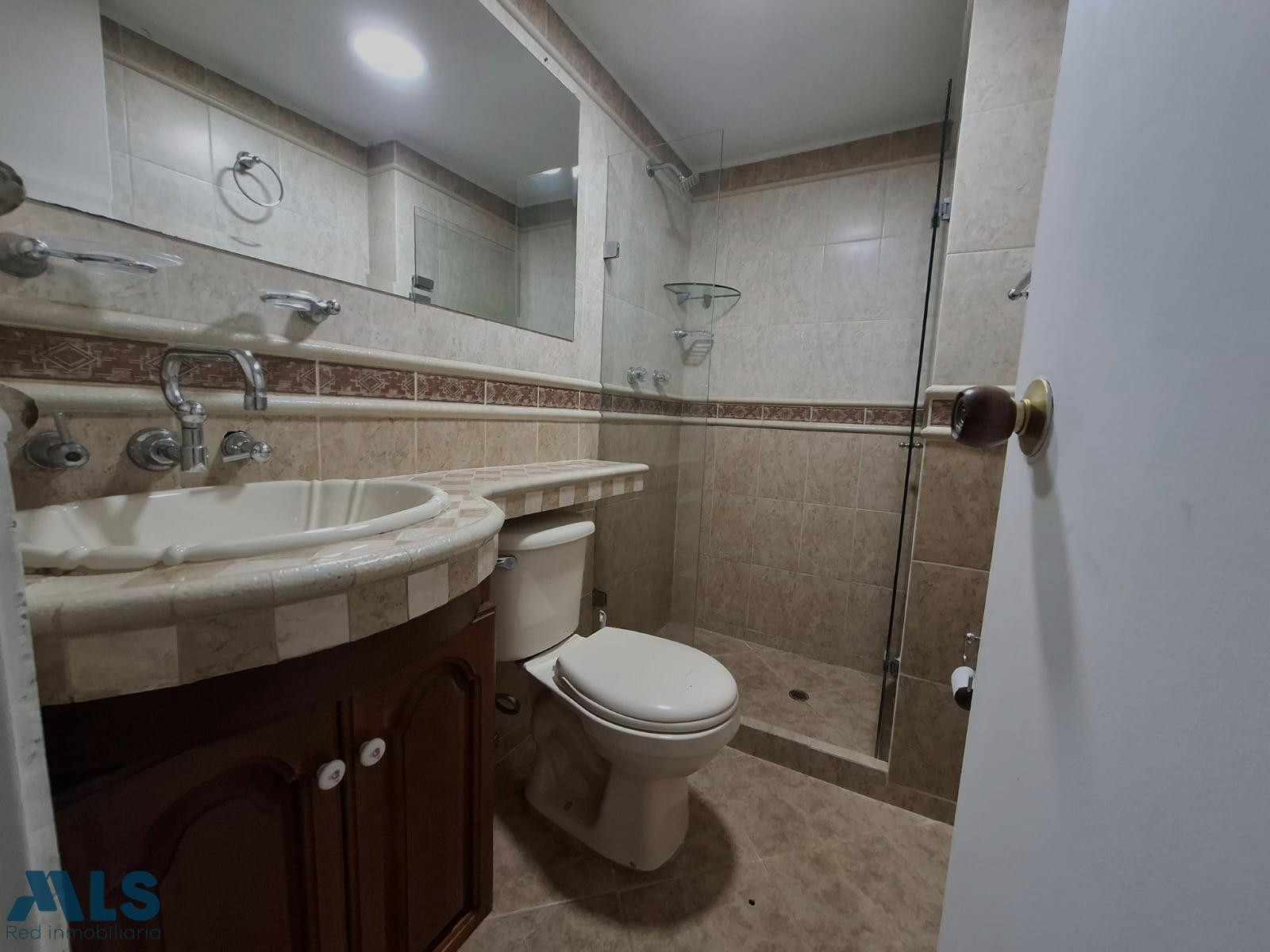 Apartamento cerca a Los Molinos 480 millones medellin - miravalle