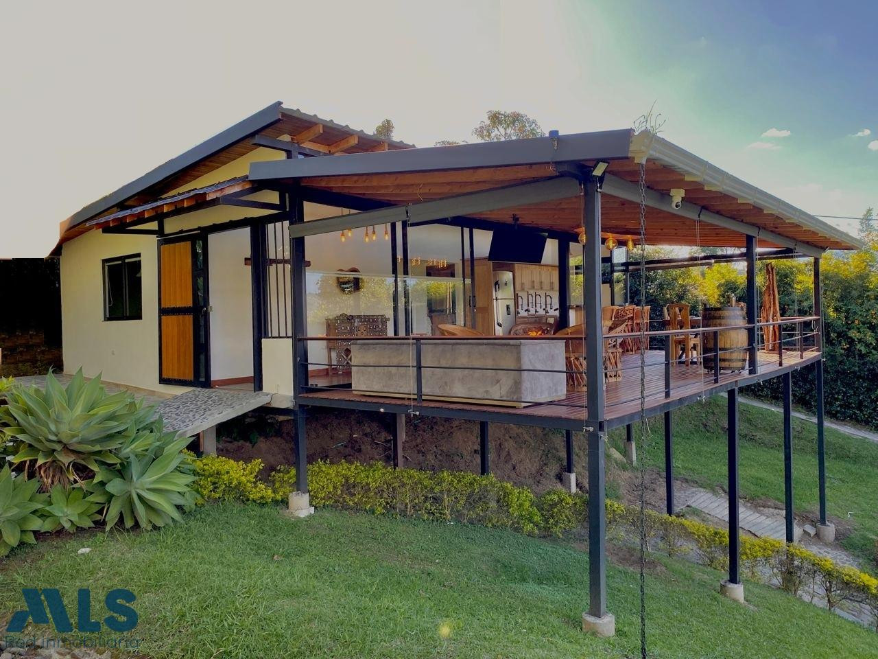 Espectacular propiedad, 4 casas por 1 precio guarne - v piedras blancas