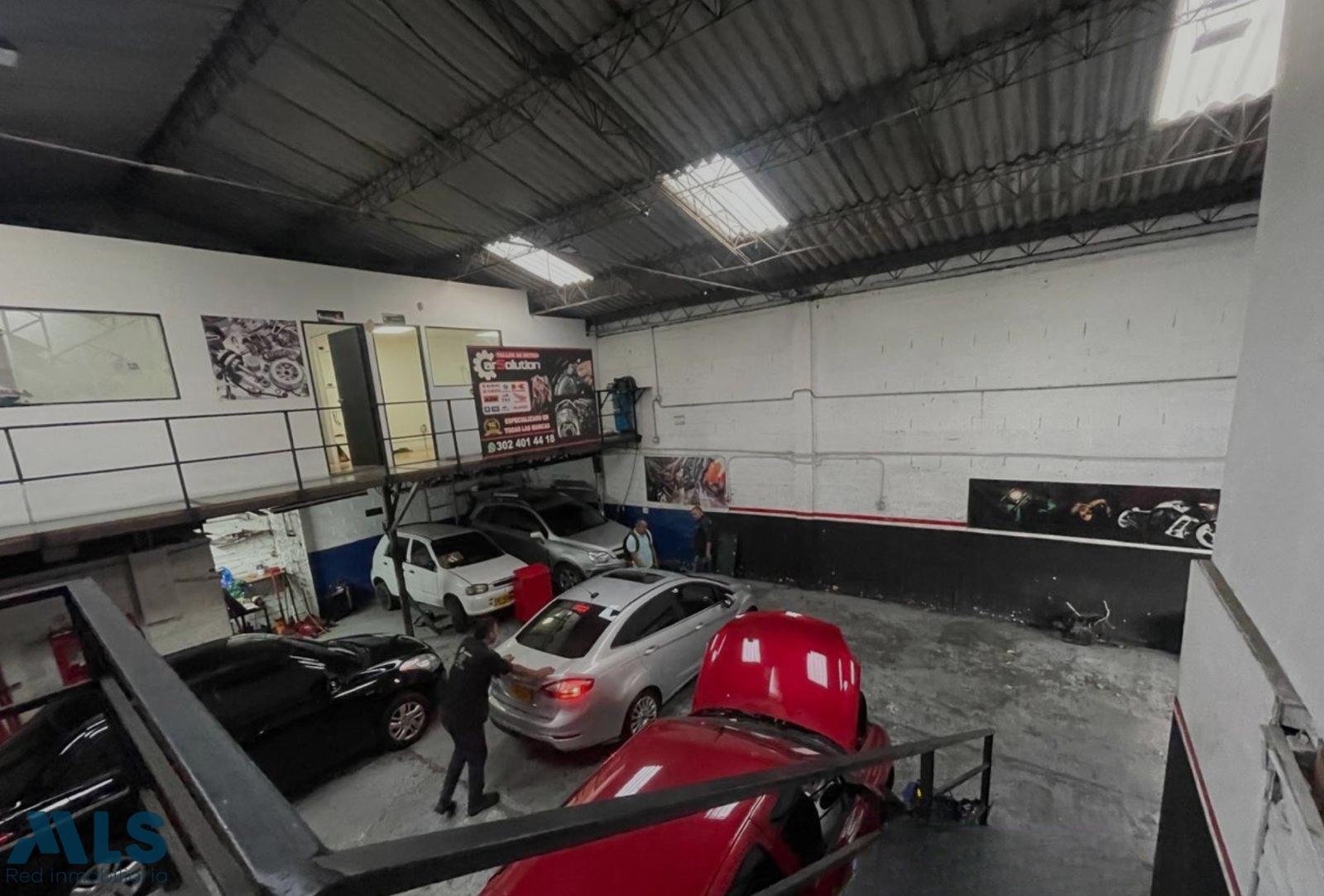 BODEGA EN VENTA SECTOR ALMACENTRO medellin - la candelaria