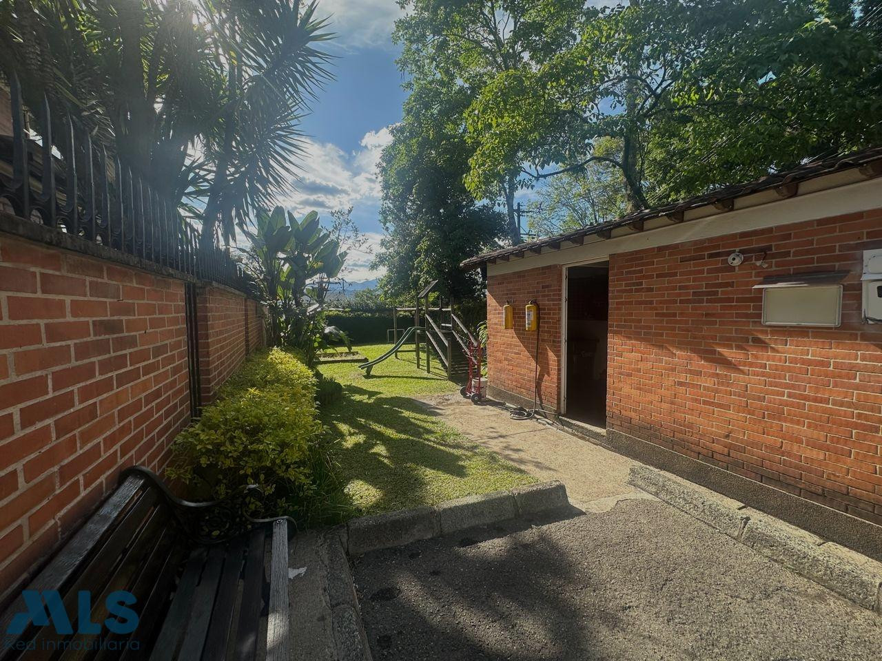 Casa Unifamiliar En Venta Envigado Antioquia envigado - loma de benedictinos
