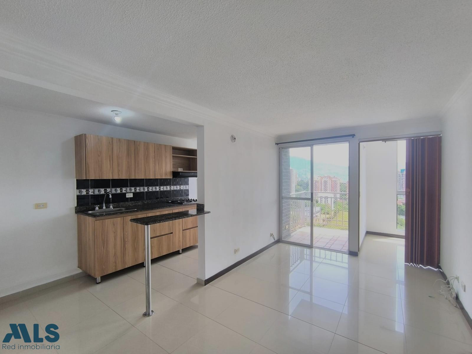 APARTAMENTO EN LA LOMA LOS BERNAL, HERMOSA VISTA. medellin - loma de los bernal