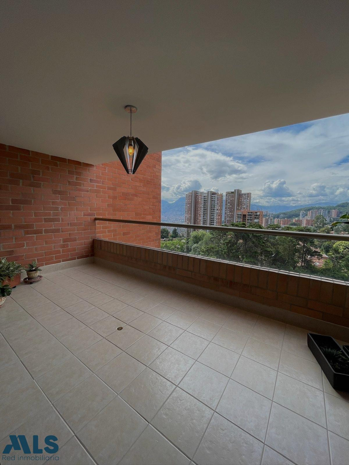 Descubre una nueva forma de vivir en El Poblado. medellin - la calera