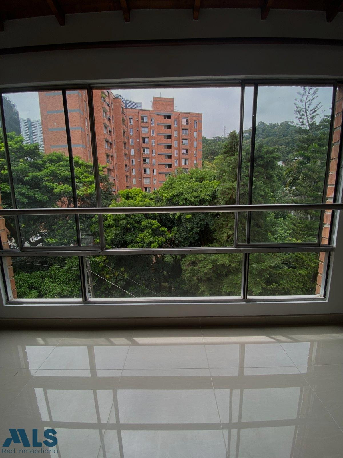 Venta de apto en Poblado, sector Loma de San Julián medellin - loma de san julian