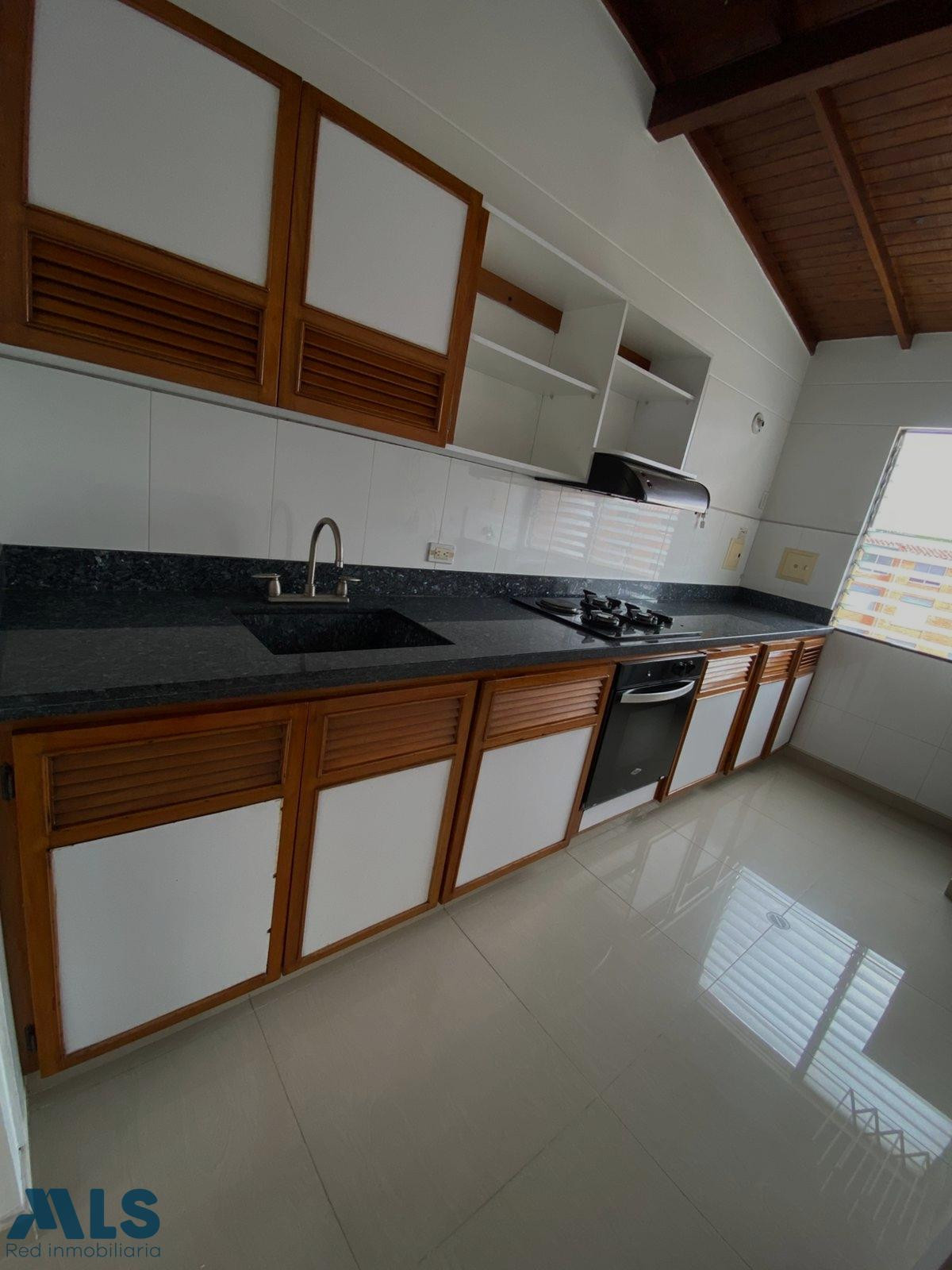 Venta de apto en Poblado, sector Loma de San Julián medellin - loma de san julian
